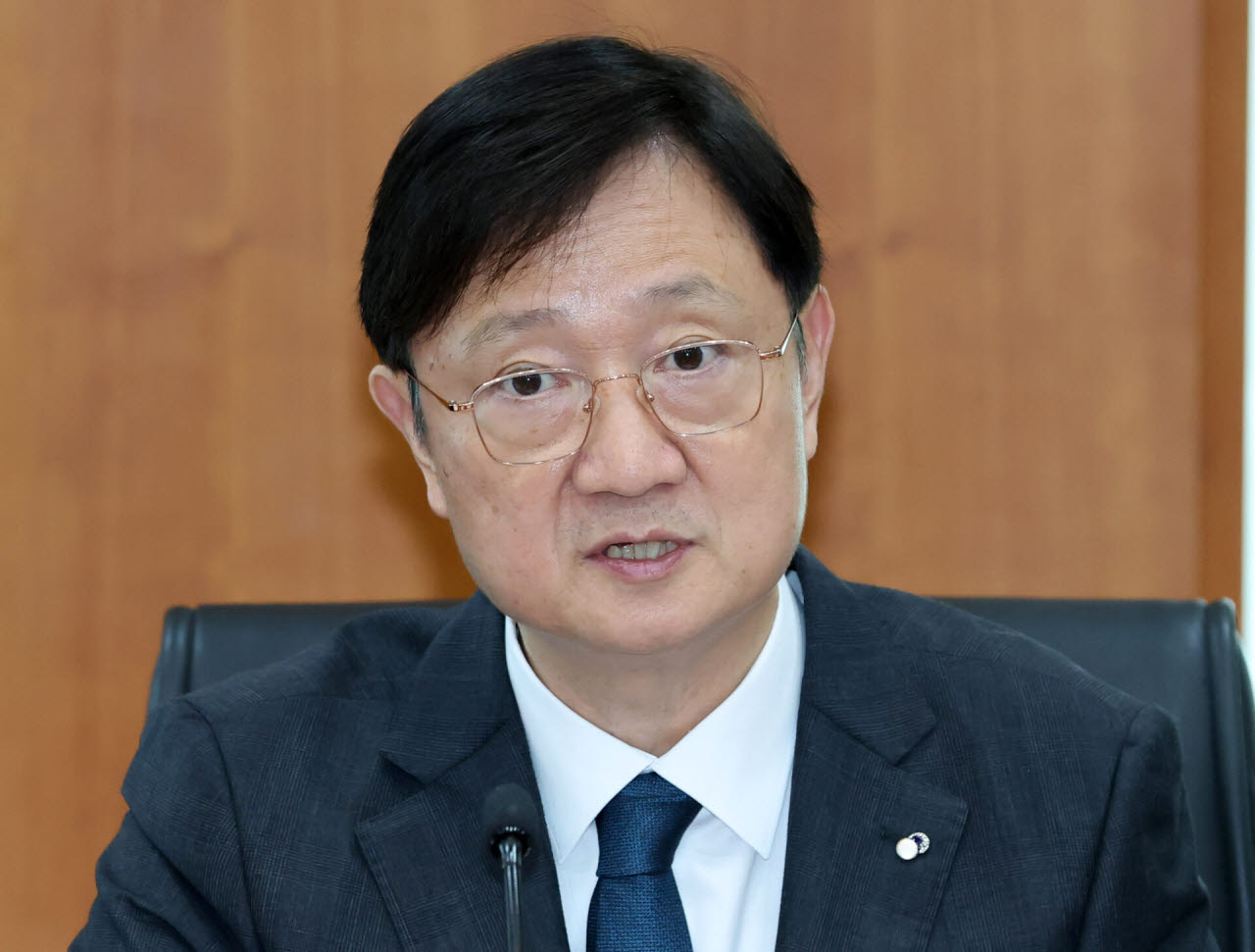 증권사 CEO 간담회에서 모두발언하는 이찬진 금감원장                                                                                                                                                