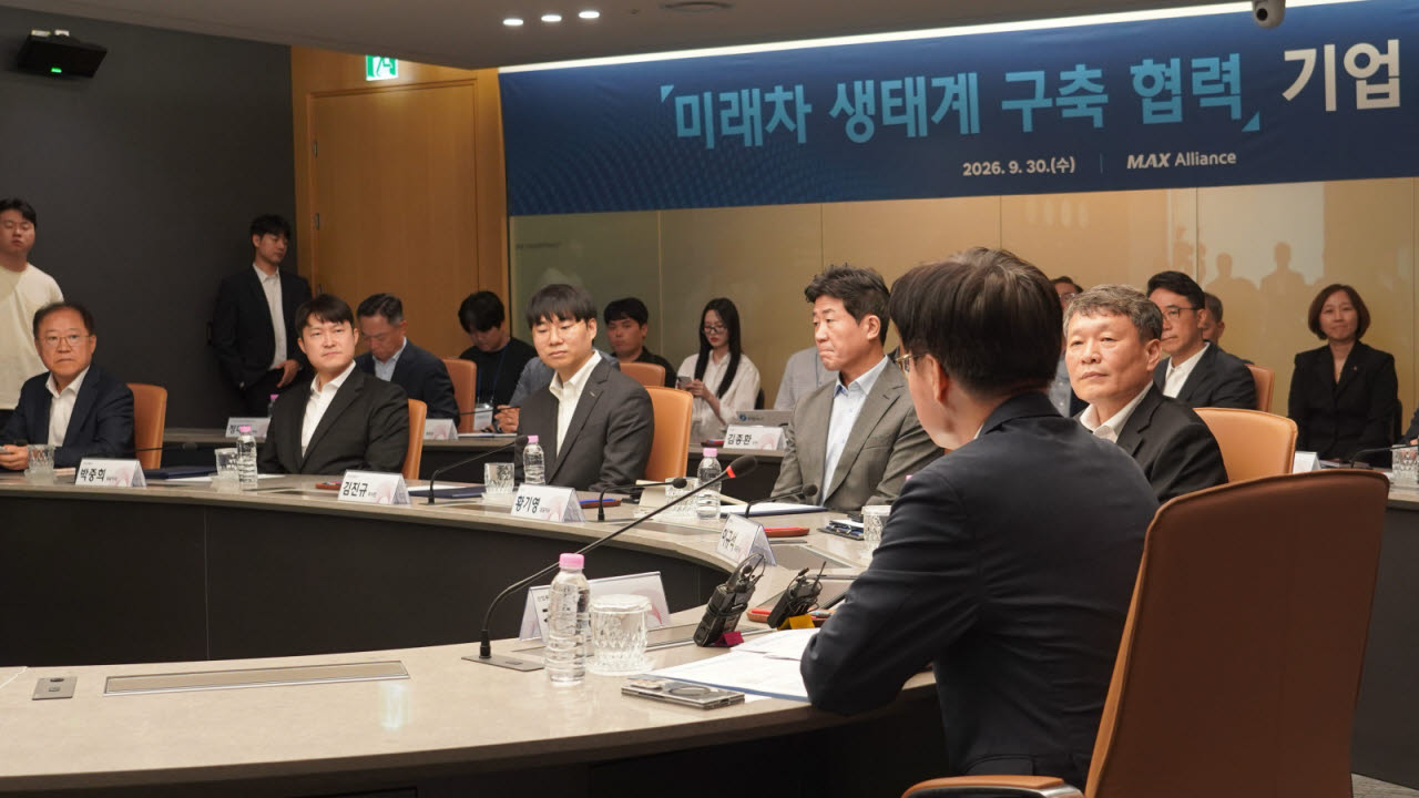 라이드플럭스, KGM·현대모비스와 맞손…양산차에 자율주행 AI 적용 추진