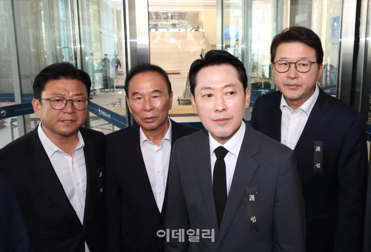 검찰청 폐지 하루 앞, '중수청찾은 장동혁 대표'                                                                                                                                           
