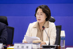 추미애 “사람 보는 실력 형편없었다…김지용, 중수청장 적임자 아냐”