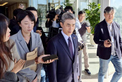 “금메달 따도 군대가나”…AG '군 면제' 발언에 병역특례 폐지 추진