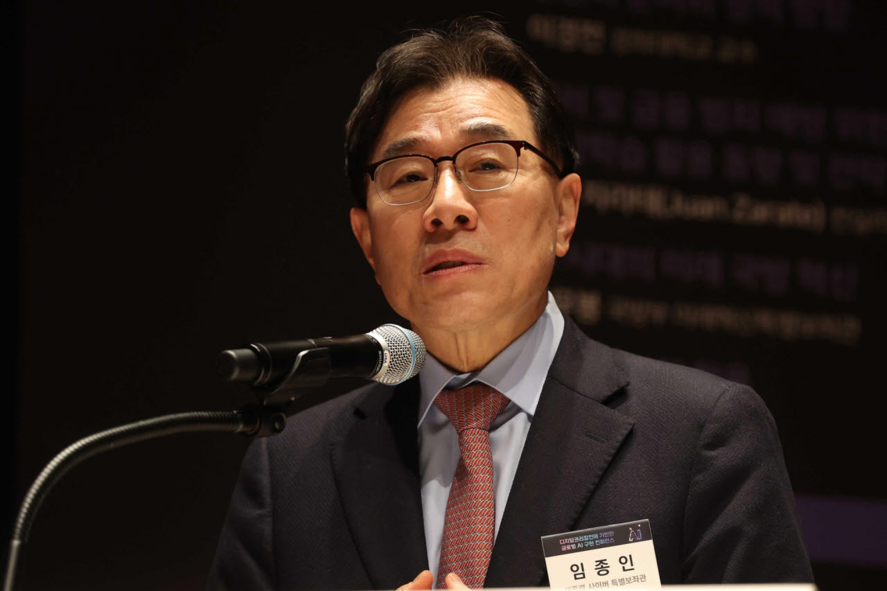 "사후약방문 처방 그만...AI공격 사전예약 시급"