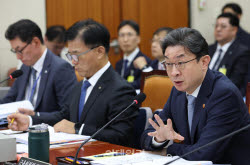 “3개월만 점검하고 이상 없다?”…금융권 해킹 대응 허점 도마에