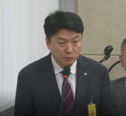이재명 대통령 곁에 한의협 회장…주치의가 ‘정책 통로’ 의혹