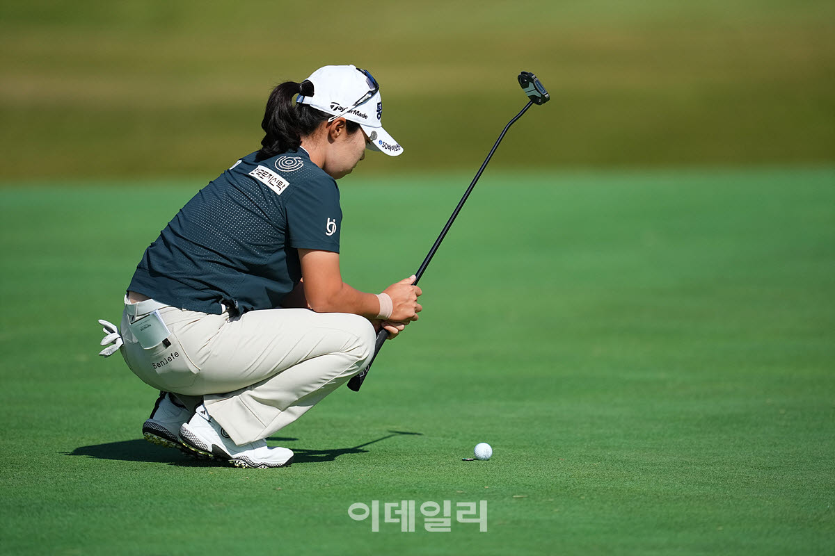 김수지,첫 버디를 노려본다                                                                                                                                                                         