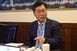 “재정여력 느는 ‘유별난’ 한국, IMF 이사회서 부러워해…AI 붐 지속”