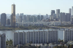 [단독]대출 막히자 "주식 팔아 강남집 살래"…'현금부자' 싱글벙글
