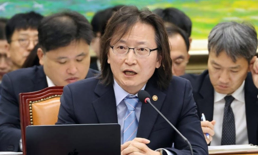호통 끝에 칼 빼들까…쿠팡·배민·GS25 또 국감 달군다