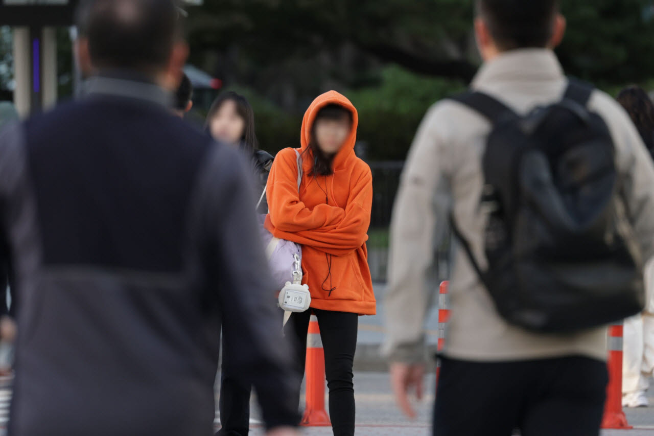 “하루 새 10도 뚝, 일부 지역 영하”…내일 한파주의보