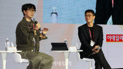 장항준 "성공도 실패도 과정일 뿐 인생을 즐기는 사람이 위너"[W페스타 2026]