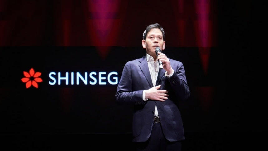 정용진, 이마트 수장부터 갈아치웠다…40대 임원 전면 발탁