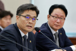최용철 소방청장 "부천 순직 사고, 객관적 조사 후 대책 마련"