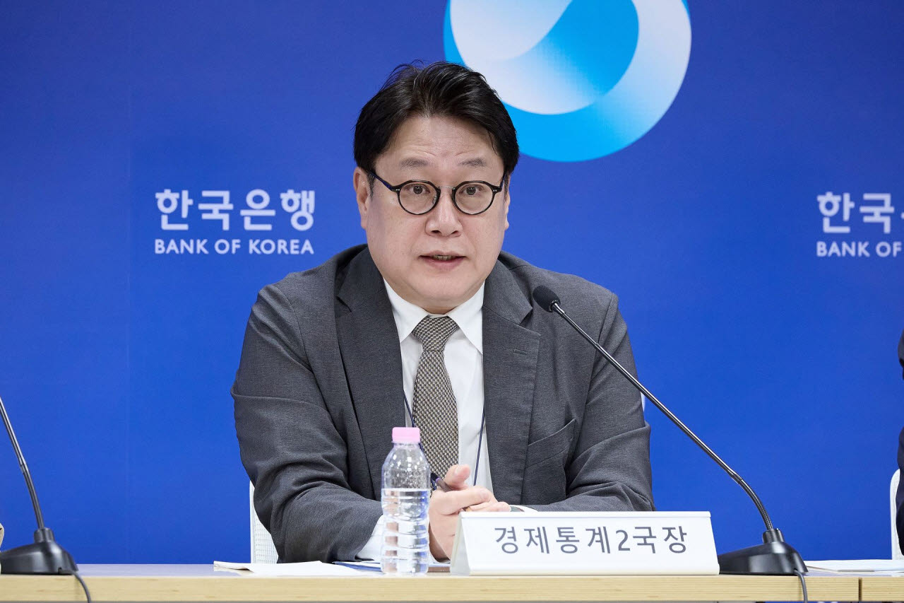 한은 "반도체, 3분기 성장 절반 기여…4분기부터 소비 회복 기대"(종합)