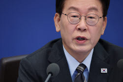 李 질책에 "엄단"…심판 독립성 흔드는 국무회의