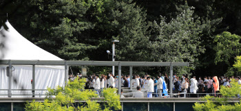 삼성병원 간호사, 서산 확진자와 강남역 주점·노래방 방문