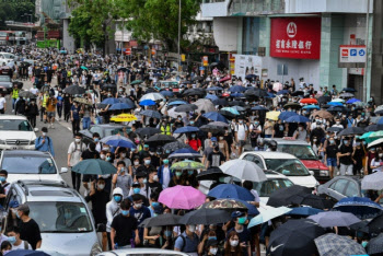 中 "홍콩 국보법 제정은 亞금융허브 위상을 더 높일 것"