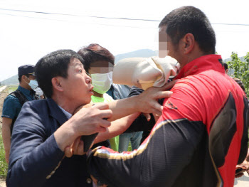 윤상현 "탈북단체 고발·판문점 선언 비준?…그러다 집 뺏긴다"