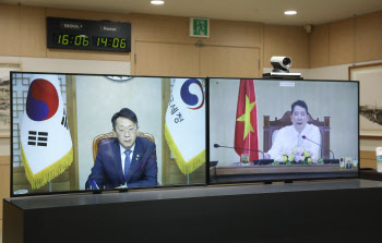 김현준 국세청장 "베트남과 세정협력, 현지 기업·교민 지원 강화"