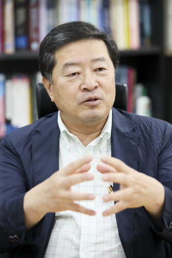 "부동산 대출규제, 현금부자만 더 부자로 만든 최악의 정책"