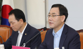 지지율 30% 회복한 통합당… 박원순 의혹·부동산 '총공세'