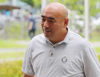 '임금 체불' 싸이월드 대표 징역4년 구형…"빨리 매각해 지급할 것"