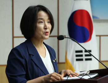 경찰, 정의당 이은주 의원 '선거법 위반 혐의'로 檢 송치