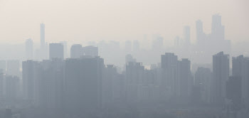 서울·경기·충청 등 오전 미세먼지 ‘나쁨’…낮부터 쌀쌀해져