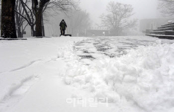 중부지방 대설주의보 해제…서울·경기북부엔 한파주의보