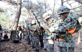 고등학교 퇴학 이하 학력자도 모두 현역 복무한다