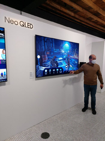 지금까지 이런 화질은 없었다…삼성 '네오 QLED TV' 첫 공개