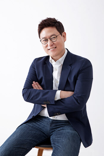 로봇 권위자 데니스 홍·AI 권위자 한보형 교수, KT 미래에 합류