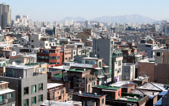 전국 대체로 맑고 포근…수도권 미세먼지 '매우나쁨'