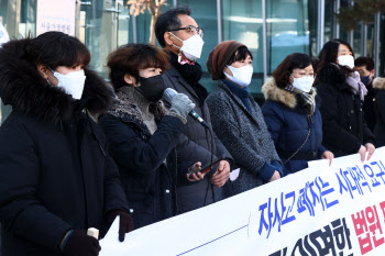 소송 이겼지만 충원난 비상…’출구전략’ 모색도