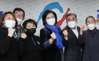 당심 가를 일주일…박영선·우상호, 경쟁자 강점 파고들기