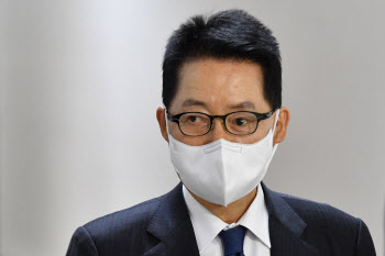 “국정원, DJ·盧 지시없이 사찰… 박형준 연관성 확인 못 해”