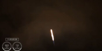 스페이스X, 첫 재활용 유인 우주비행 '크루-2' 발사