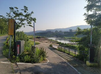 용인시 탄천산책로 진입로 자동차단기 설치