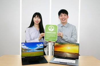 "노트북도 건강하게"…삼성 노트북용 OLED, 친환경 인증 '그린가드' 획득