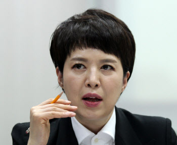 김은혜 “계파정치 없는 내가 정책·비전으로 상대할 것”