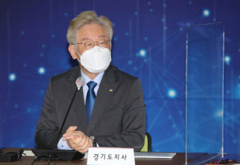 이재명 "日 독도 표기에 모르쇠…도쿄올림픽 보이콧 검토할 때"