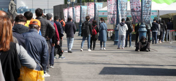 당국 "국내 델타 변이 아닌 'G군 바이러스' 유행 주도"