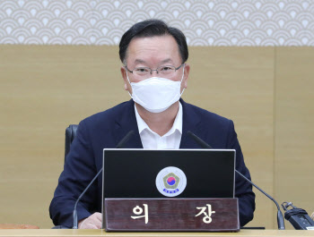 김 총리 “3일 대규모 집회 자제해달라”…민주노총 사무실 방문