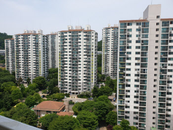 “재건축 못기다려”…리모델링 선택하는 서울 아파트들