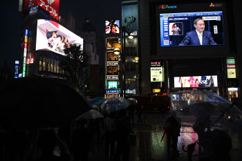 긴급사태 발령 무색한 도쿄, 일주일 전보다 확진자 45% 늘었다