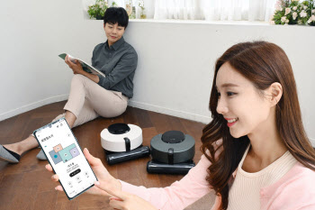 LG 코드제로 R9 로봇청소기도 잘 팔리네…오브제컬렉션 주도