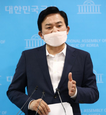 "尹 곧 정리된다" 녹취록 공개한 이준석…맞불회견하는 원희룡
