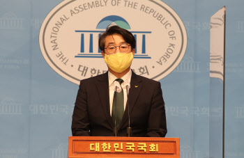 김윤기 "평등·생태 사회로 체제 전환 나설 것"
