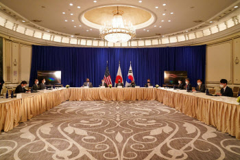 한미일 외교장관, 뉴욕서 3자 회담…한반도·코로나 논의