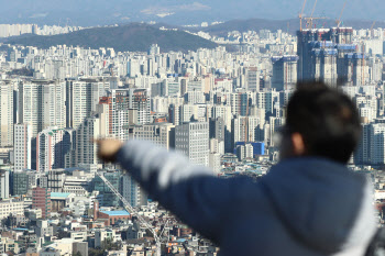 양도세 완화로 '보유세 부담 큰' 다주택자 숨통 트일까