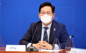 송영길 “민주당 얼마나 미웠으면…尹 지지도 높은 이유는 보복 심리”